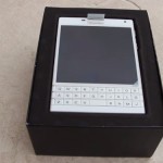 blackberry_passport_white