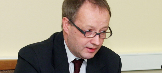 Wiceminister środowiska Mariusz Gajda