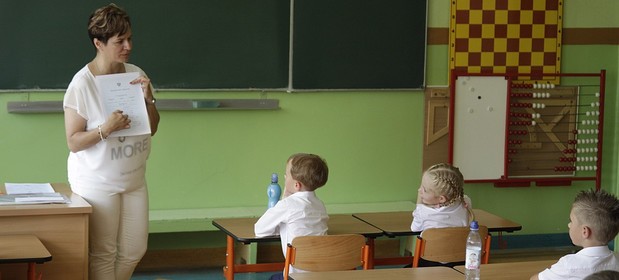 Według MEN, na urlopie zdrowotnym przebywa około 12 tys. nauczycieli.