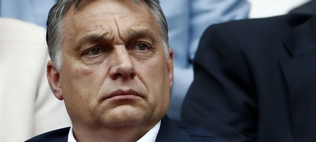 To kolejny w tym roku przypadek nabycia akcji spółki medialnej przez osoby z kręgu Orbana.