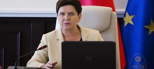 24.08.2017, Warszawa. Beata Szydło w czasie posiedzenia rządu. Premier zapewniła, że projekt budżetu 2018 r. przewiduje pełne finansowanie programu 500+